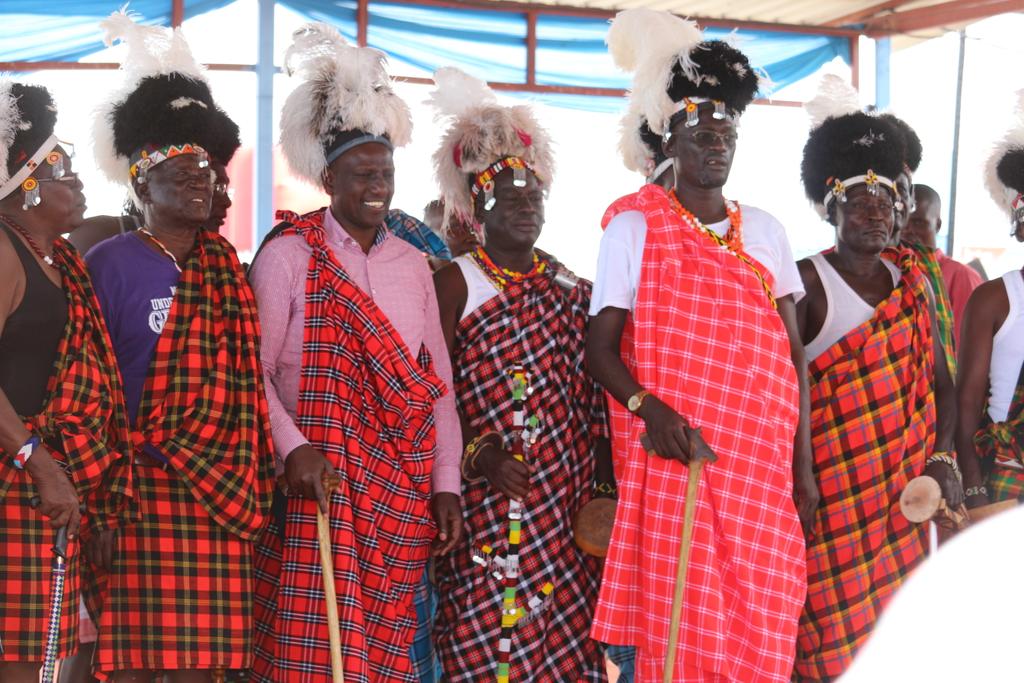 TurkanaCountyKE's tweet image. Hosted @WilliamsRuto as the chief guest during our 2nd day of #TobonguLore2019 festival. This annual event brings together people from all devides to participate in celebrations of the Turkana people.
@TurkanaLand @TurkanaAssembly 
#WelcomeBackHome 
#ExploreTurkana