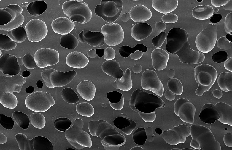 Promix Solutions AG: Mischen. Schäumen. Kühlen.  kunststoff-schweiz.ch/K-Messe/html/p… - promix-solutions.ch