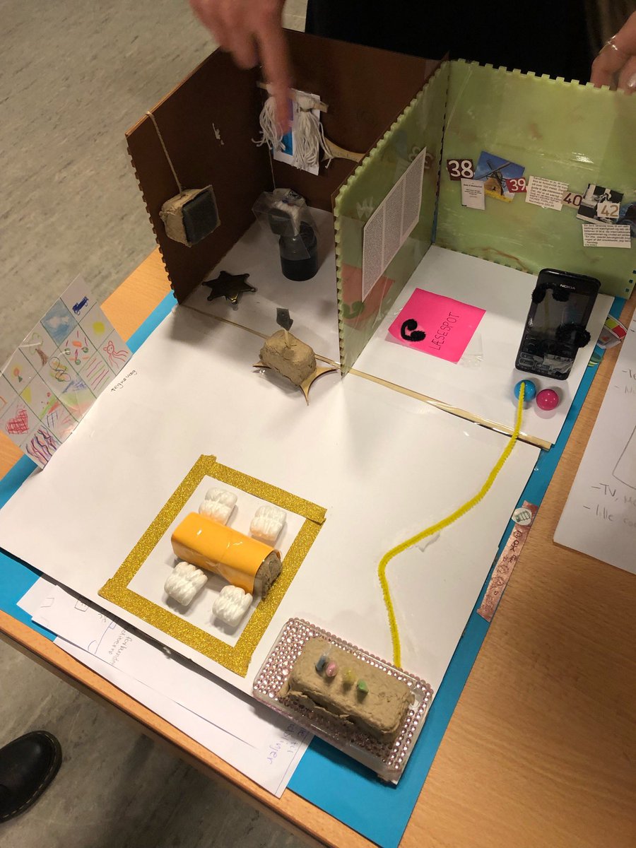 haasekirsten's tweet photo. @gladsaxe ❤️praktikanter &amp; lærere fra @fcteacherkp @kbhprof De uddannes til skabe nutidige motiverende læringsmiljøer #designprocesser #teknologiforståelse #fag +++ @muldertweeting @BKornholt #ViVilHaveFlereFCTstuderende💥 Foto: Elever udvikler rum @Enigmamuseum https://t.co/tbypn9iUWq
