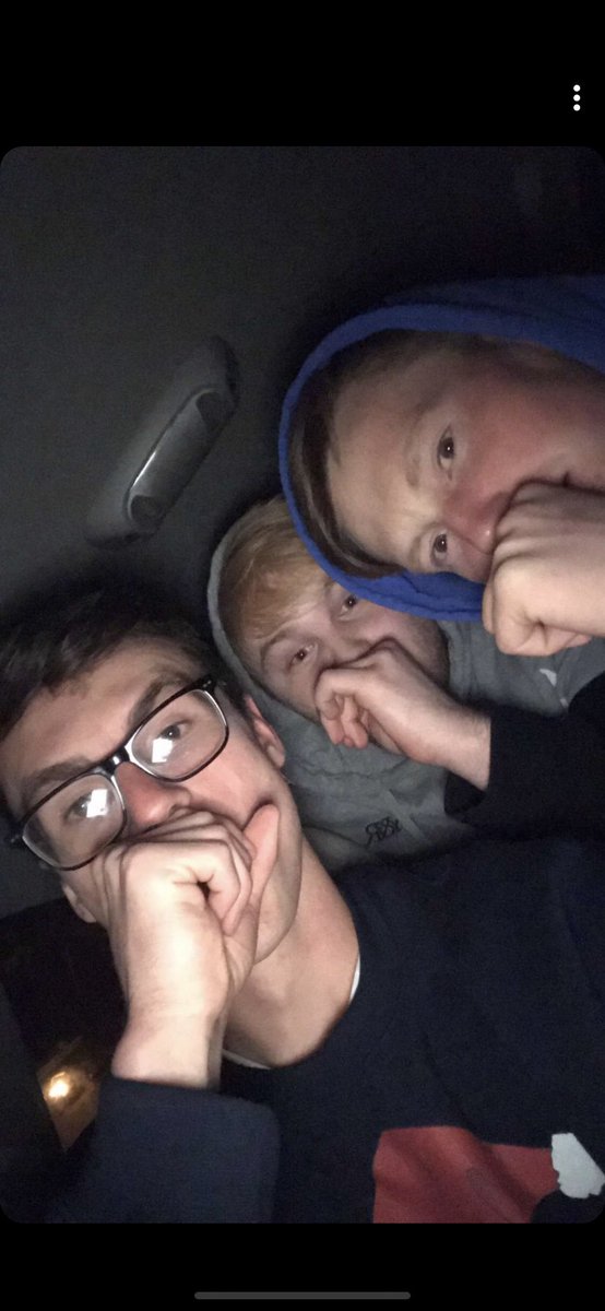 marcusecht's tweet photo. Happy Birthday Ian!! 🎉Gonna miss you in college but I’ll come visit 🤠 @iiannn https://t.co/L2FNMNhB20
