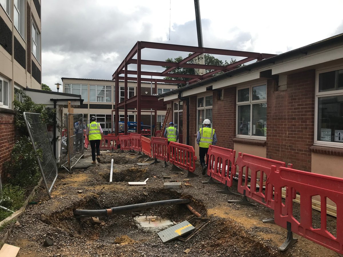 CLArchitects_'s tweet photo. Great to see the steelwork progressing on site today for the Science Block extension at @Royal_Russell School. @MCS_Weybridge @considineinfo @HarwoodAI #architecture #construction #education #croydon https://t.co/AHTciMOVWE