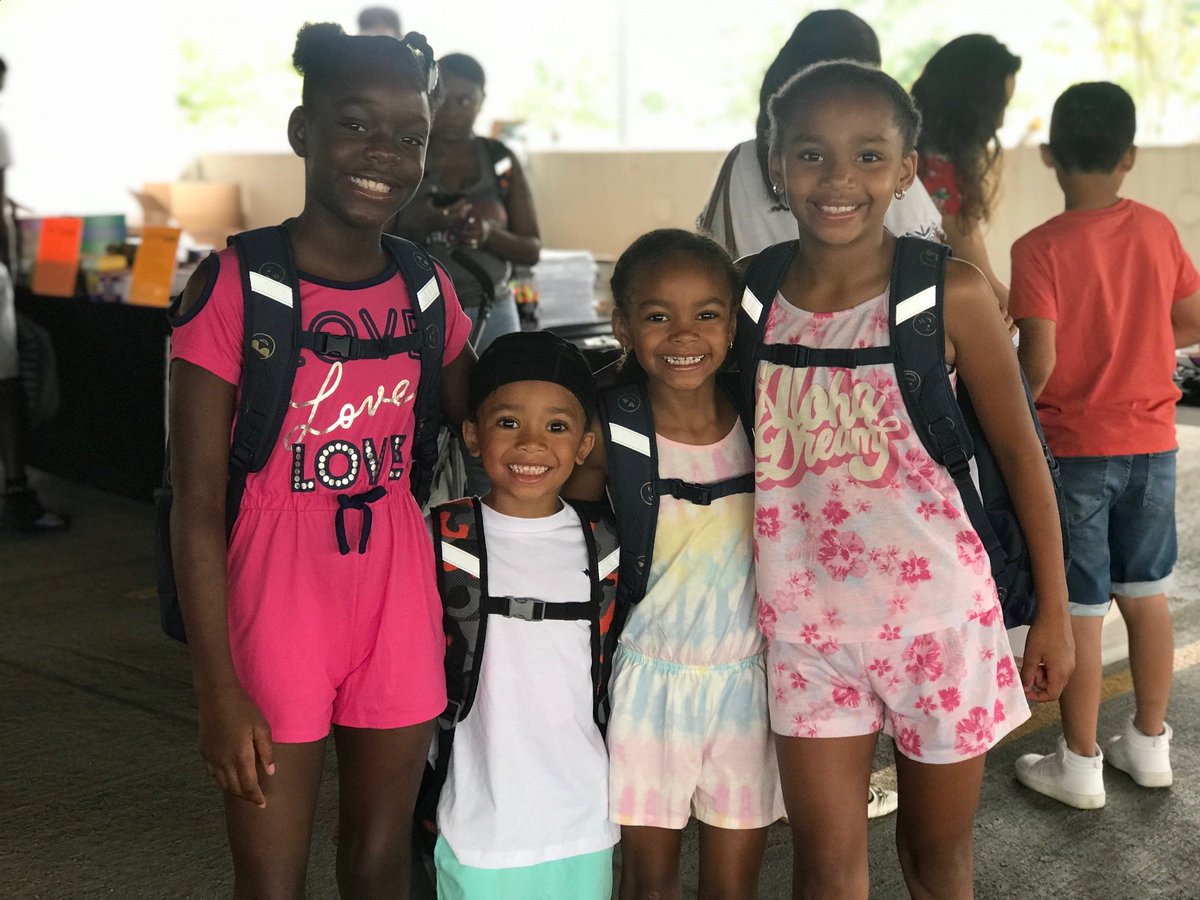 BBBSDaneCounty's tweet photo. Bigs, Littles and their families had a blast at our Back-to-School event! Thanks to our generous donors, sponsors, partners and volunteers we were able to provide the youth in our program with school supplies. Now who’s ready for the new school year? #BacktoSchool https://t.co/bTkSs9UUoT