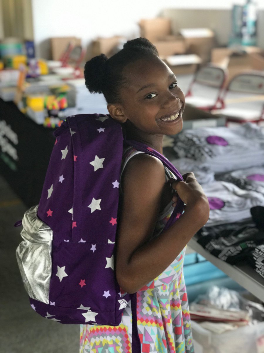 BBBSDaneCounty's tweet photo. Bigs, Littles and their families had a blast at our Back-to-School event! Thanks to our generous donors, sponsors, partners and volunteers we were able to provide the youth in our program with school supplies. Now who’s ready for the new school year? #BacktoSchool https://t.co/bTkSs9UUoT