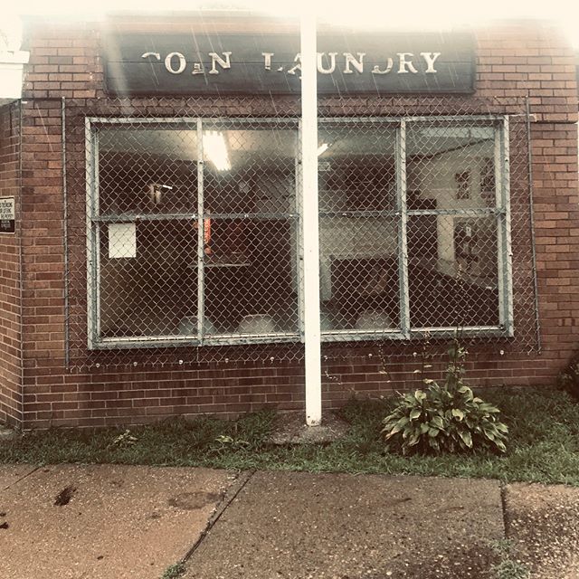 Signsofcanton's tweet photo. Coin Laundry

While the Coin Laundry has appeared on Signs of Canton before,  I recently happened to walk by again while a rainstorm was starting.  It's fading splendour seemed a metaphor for all that was and is beautiful and sad in the world that was particularly poignant a… https://t.co/FjdY85ur1t