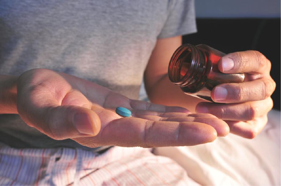 mySleepStudy's tweet photo. Using #sleepingpills long-term may have serious risks including higher rates of Alzheimer's and cancer. 

If you missed our blog last week, read more here:
https://t.co/0OPBdJjDma https://t.co/InTILsrSmm