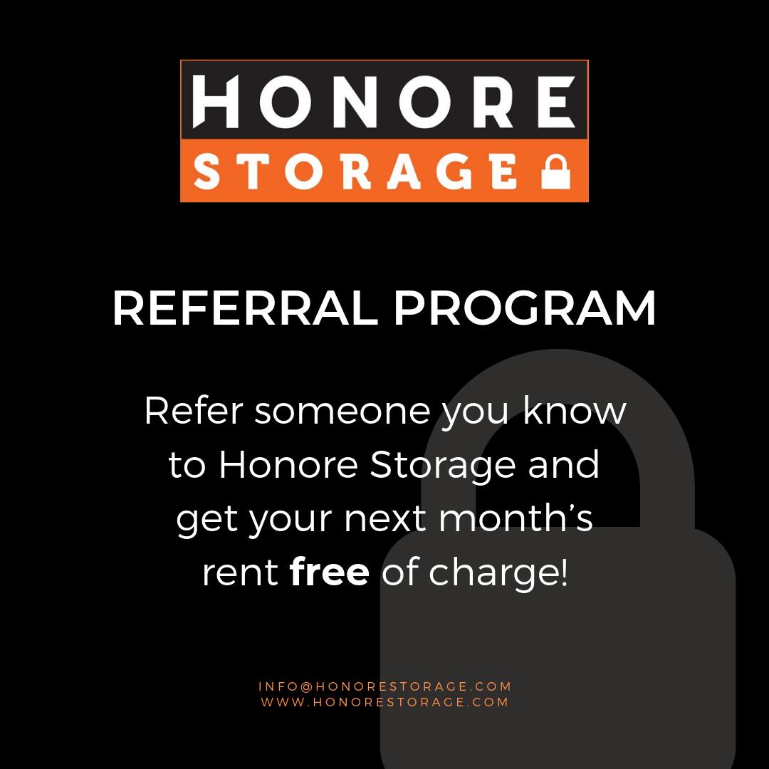 HonoreStorage's tweet photo. If you have a #referral in mind, just speak to one of our employees about how it works! Call us now (773) 250-6670. #selfstoragechicago #andersonville https://t.co/usJx7LZJnQ