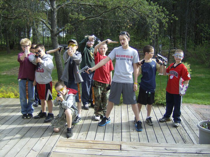 riebejon's tweet photo. Me and my shootas 😈😼😱 Come try and take our guns 😂😂🤣 we know our rights 💯💯💪💪 https://t.co/EIgUofzQFK