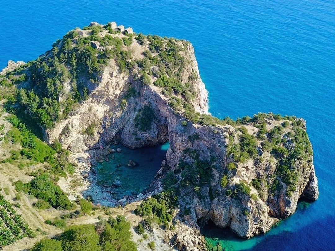 Muhteşem doga harikası
Gazipaşa, Antalya 🇹🇷 
#turkey 
#serik 
#antalya
#muğla
#bodrum
#manavgat 
#tatil
#tatilyeri
#summer 
#holiday
#travel
#gezi
#karadeniz
#paradise 
#seyyah 
#fotoğraf 
#beach
#tekneturu
#belek
photo by <a href="/tatilgibi/">Tatil Gibi</a>