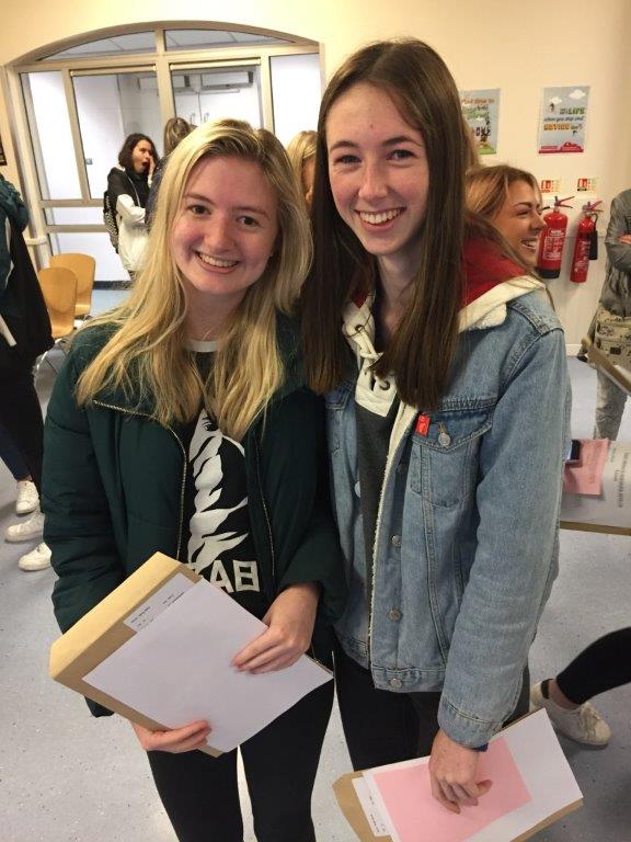 CRGSSixthform's tweet image. A few more pictures of @CRGSSixthform students celebrating their A Level success today.  Well done everybody - we are very proud of all our students and their achievements.