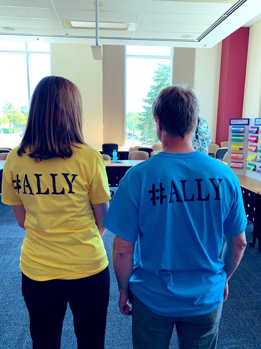 Tyler_onelove's tweet photo. Feeling love at #ABSB I love my job 🌈😁 #PSPW2019 @KarenLButcher1 @GillianPranke @FVermaeten @HSDaniels @InaMelbourne @LGBTQ2Plus @amweatherall32 https://t.co/YaxaISJlOm