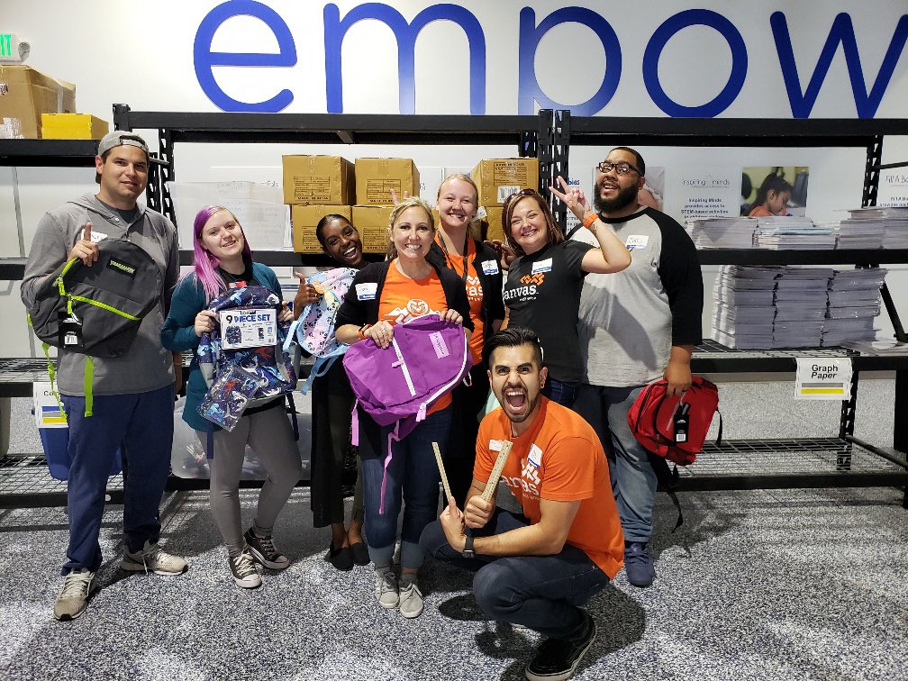 canvasfamily's tweet photo. Back to school season is our favorite time of the year! Our family partnered up with @apreciouschild to load up hundreds of backpacks from your donations at our Broomfield Shred Day! What a gift to gear these kids up for the bright year ahead.
#CanvasCares #BeyondTheBranch https://t.co/ut3IjAROtR