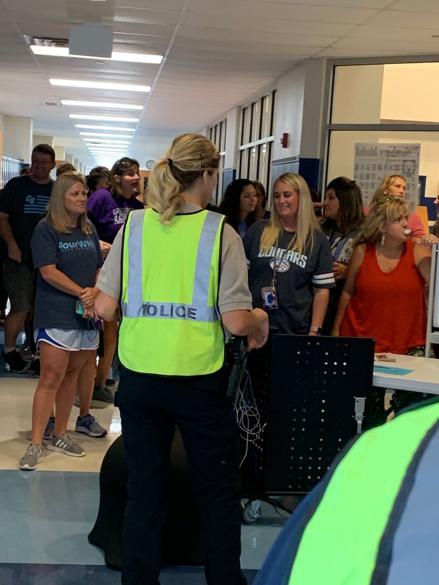 jenkscsis's tweet photo. China Spring ISD #ourWHY Our why is our kids so we take every measure to care for our students. Active Shooter Drill preparation. https://t.co/8LB3GF2DNE