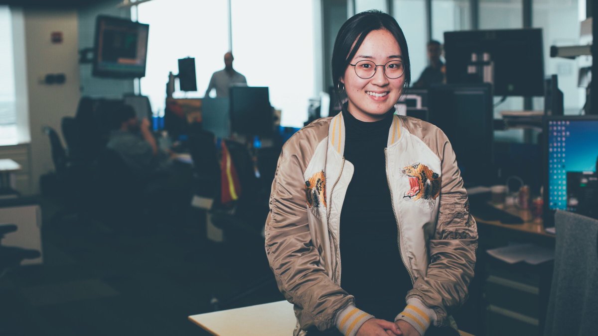 DRWTrading's tweet photo. After a DRW summer internship and a degree from @Princeton under her belt, Emily returned to the firm last year as a full-time software developer. Hear her talk about her experience learning to code in college, and how it’s affected her career. #DRWEvolves https://t.co/eaQvrXe0LV https://t.co/VCUiEKG4Gs