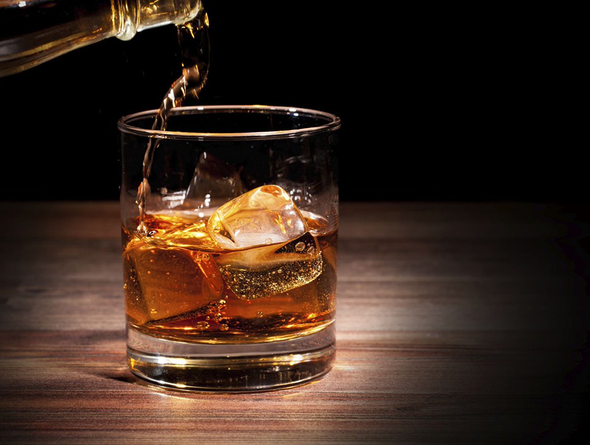mellowmidlo's tweet photo. Join us for the most amazing #HappyHour in #Midlothian every day from 3-8!
Enjoy Jim Beam, Cuervo Gold, Smirnoff, New Amsterdam, Cruzan, and house wines for just $4.
30 of our beers on tap are $3 to $5 a pint. Plus great appetizer specials!
#GetMellow #GetHappy #hh #Midlo #RVA https://t.co/pG1Wtt1eCt