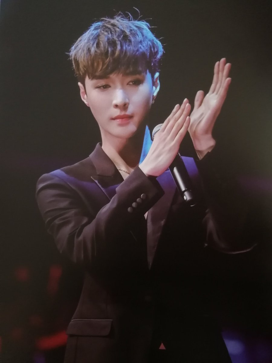 lly92066904's tweet photo. #LayZhang
love you
#LayZhang #Lay #张艺兴 #레이 #レイ #อี้ชิง #張藝興 #장이씽 https://t.co/Gh3gwekZmN https://t.co/nwtbqcMSOF