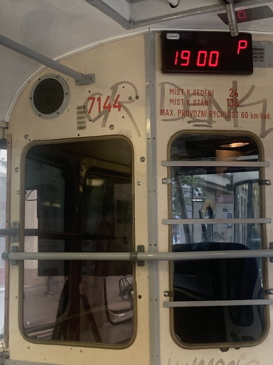 michbart's tweet photo. @DPPOficialni dobrý večer, právě zažíváme divokou jízdu v Tram 23, druhý vagon číslo 7144. Tramvaj neskutečně cuká a s ostatními cestujícími se na sebe díváme, jestli je to ještě normální ;-) Dá se prosím prověřit technický stav vozu? https://t.co/50cmzqH0Za