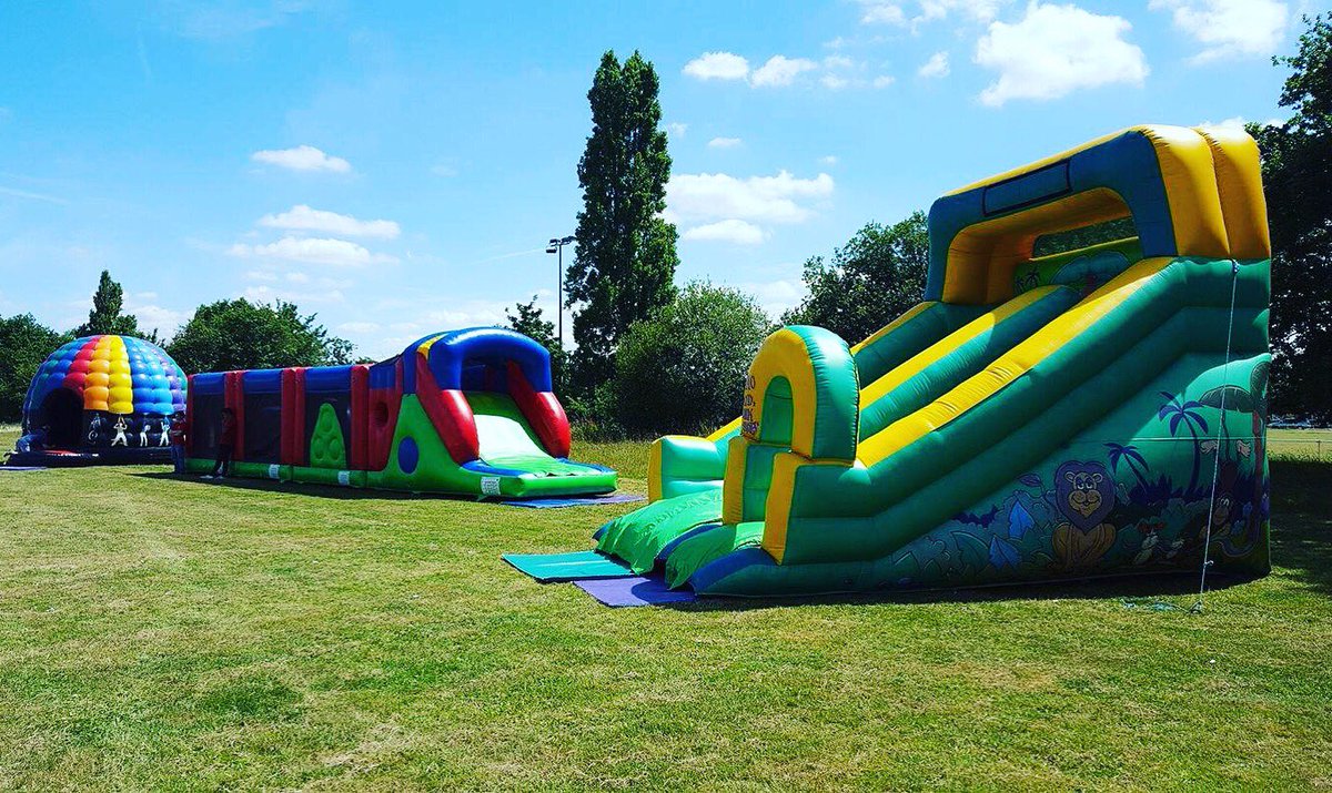Join us for FUN INFLATABLES on the farm on Saturday 24th August 10am - 1pm. Wristbands £6 per child - up to age 13-years-old. Wristbands available to purchase at the cafe or over the phone on 01621 786503. 

#schoolholidays #fun #bouncycastle #farm #creeksea