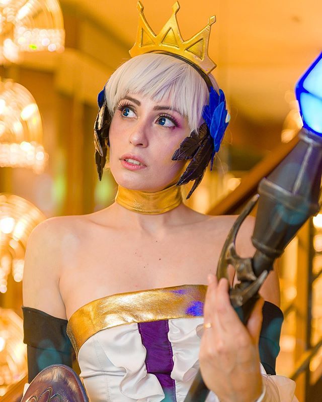 patripopes's tweet photo. Another amazing photo taken by @cogahumberto 💕
Gwendolyn - Odin Sphere
#cosplay #cosplayer #gwendolyn #gwendolynodinsphere #gwendolyncosplay #odinsphere #odinspherecosplay #braziliancosplayer #worldcosplaysummit #wcs19 #tbt https://t.co/qHPQ0vsW5C https://t.co/gW0G2BQHzX