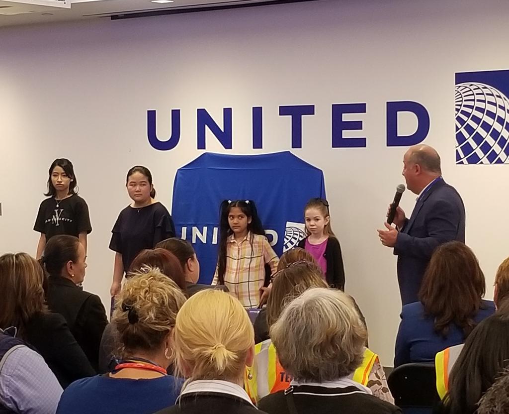 It was great seeing you Oscar &amp; John! #United #EWRCatering #EWR #Townhall <a href="/weareunited/">We Are United</a> <a href="/blairtaylor773/">Blair Taylor</a> <a href="/eschwartz1719/">Evan Schwartz</a> <a href="/vinodrbollam/">Vinod Bollampally</a> <a href="/Bret_M_Anthony/">Bret Anthony</a> <a href="/JMRoitman/">Jon Roitman</a>