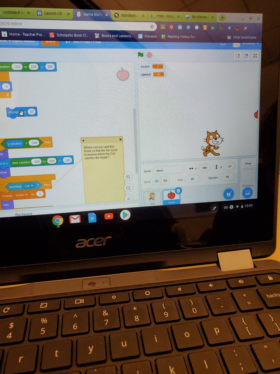 angie_mode's tweet photo. #csesd112 making video games!! WHAT?!?! MIND BLOWN! https://t.co/jhMp2Knxcz
