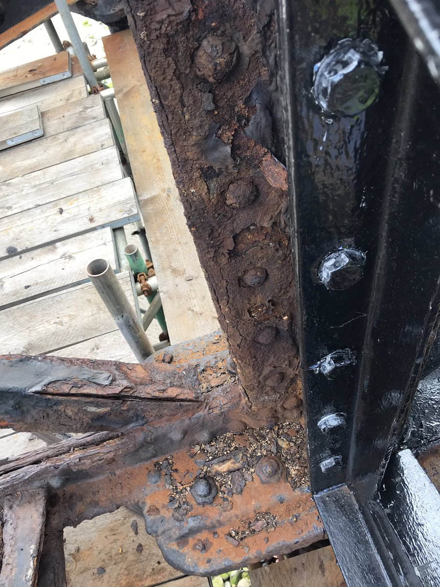 NeilTheEngineer's tweet image. Out with the old and in with the new! Queens Pier, Ramsey, #iom. New bay 1 steelwork installed on this historic pier. Originally opened in 1886 &amp;amp; designed by Sir John Coode. #engineering