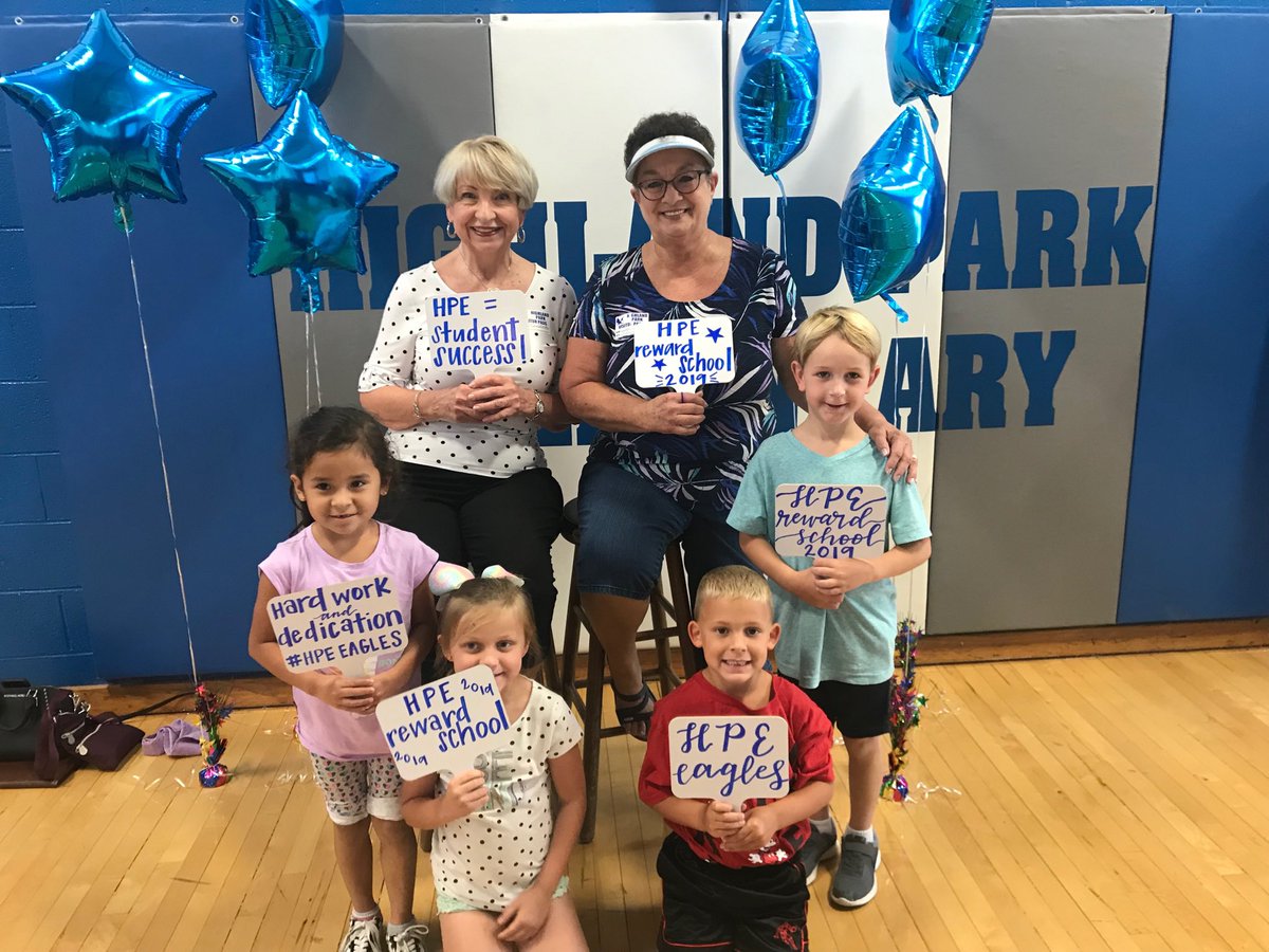 Alumni Association members celebrating at Highland Park!