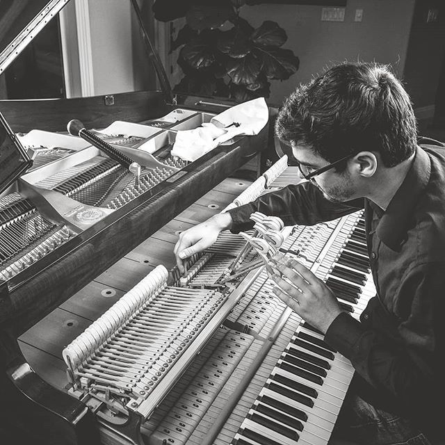 kiproof's tweet photo. What shape is your piano in? This is my nephew Sean, who is a Piano Technician having a bit of fun with a piano that needed a little TLC. If ya need your piano tuned/adjusted send him a note wallerpianos@gmail.com
#pianotechnician https://t.co/KeyxxuKNh8 https://t.co/LBYFVdI0CY