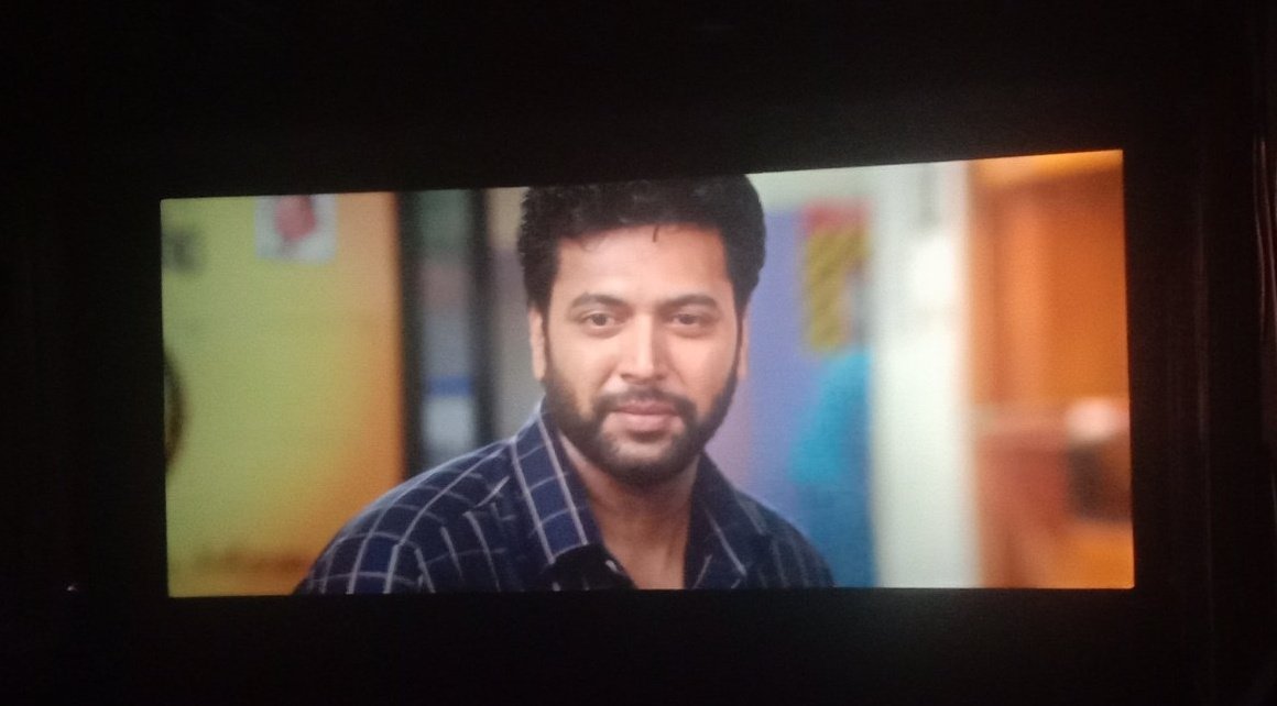 anas_m786's tweet photo. #ComaliFromToday இப்பவும் பிரசவத்திற்கு இலவசம் தான் ப்ரோ....Vera level.... Dialogue writing superrrr
@pradeeponelife https://t.co/ptvUwouw90