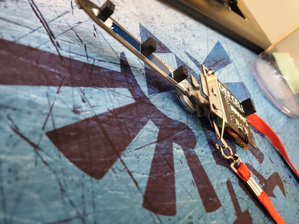 Aask42's tweet photo. Easily the best trade I made at DEF CON 27!

This Master Sword has a RECHARGEABLE coincell in it! 

Thank you SOOOOO MUCH @tenakwa7! I don't know if I shared, but I lost my Battery prototype the night prior. This trade melted that anxiety away :3 https://t.co/rtfgNL4bIm