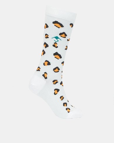 future_socks's tweet photo. Premium African-inspired bamboo socks
Available now info@futuresocks.africa or WhatsApp +27 67 054 1485
#futuresocks #africaninspired #proudlysouthafrican
#buylocal https://t.co/UUiIXqYgLj