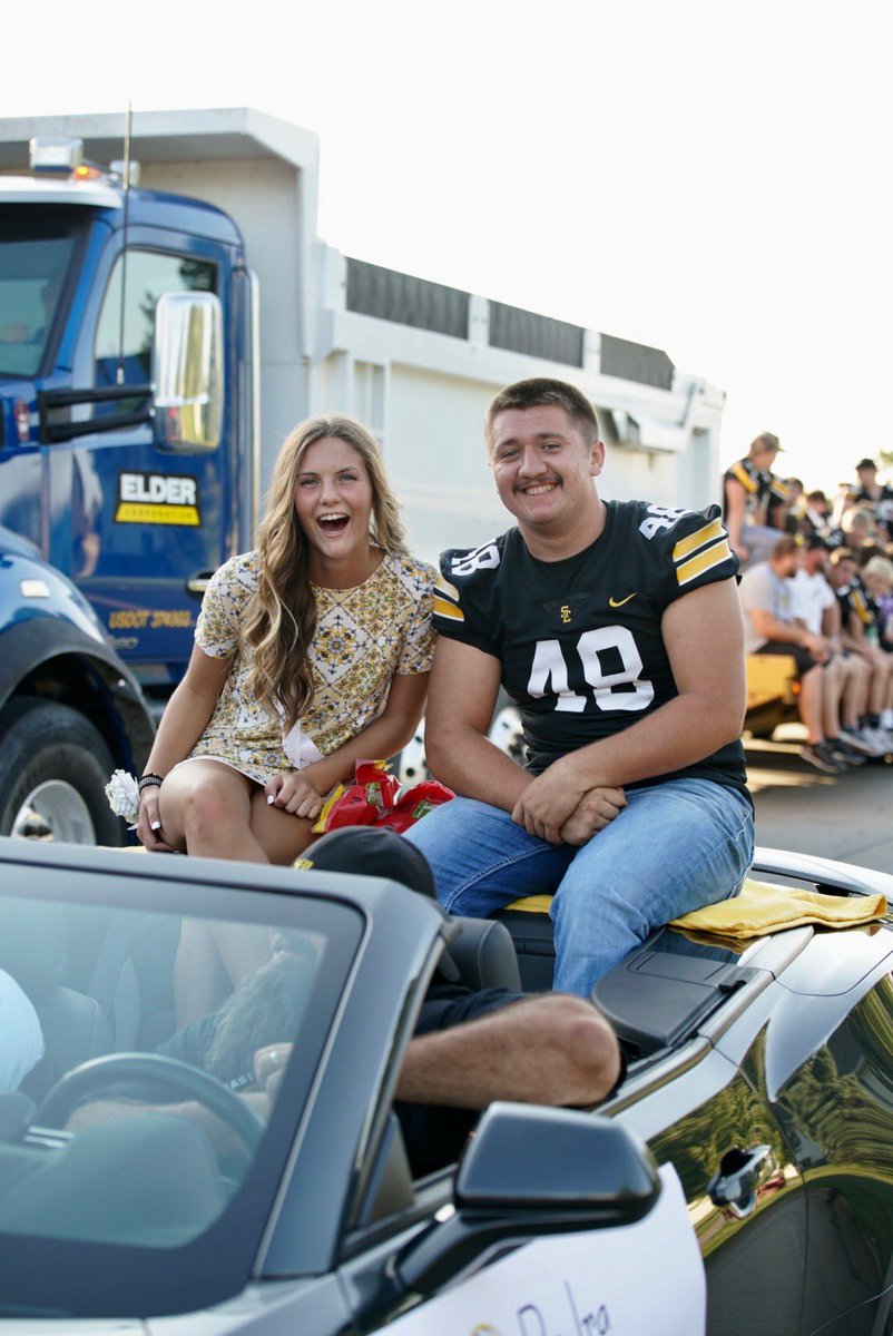 happy birthday to my body guard(; thanks for being by my side since day one! have a great day❤️love ya 🍻