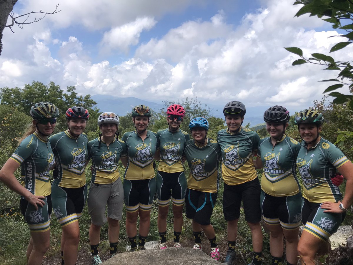 LMCcyclingteam's tweet photo. Met our new strength 💪🏻 coach, took media 📸 photos, and enjoyed fabulous 🚴‍♀️ rides with 🔥 views today at team camp ⛺️.
.
#LeesMcRae #defeet #skratchlabs #bellbikehelmets #feedbacksports #wahoofitness #ridehincapie #IBD #collegiatecycling https://t.co/IE0gLaIn1B