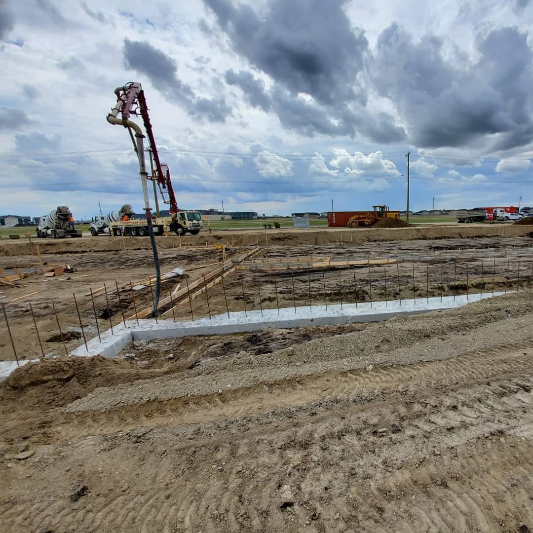 WinklerConcrete's tweet photo. Poured the footing for Winkler's newest hotel. Thanks for the order @dnpconstruction Pumping services provided by @_sexy_shirt_john #dnp #bestwesternwinkler #winklerconcrete #pumpingconcrete #concrete #concreteworkshard https://t.co/zI851qlNs0