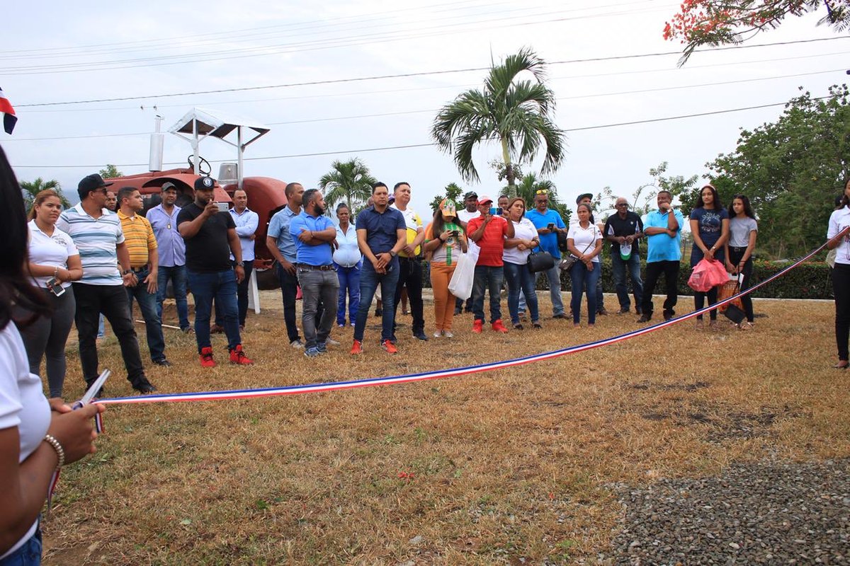 EuclidesLaVega's tweet photo. Ahora estamos inaugurando en las entradas del Municipio de Jima Abajo el Monumento de Las Bienvenidas a los visitantes del Municipio de Jima Abajo, Provincia de La Vega. https://t.co/4mpUeOZ8s6