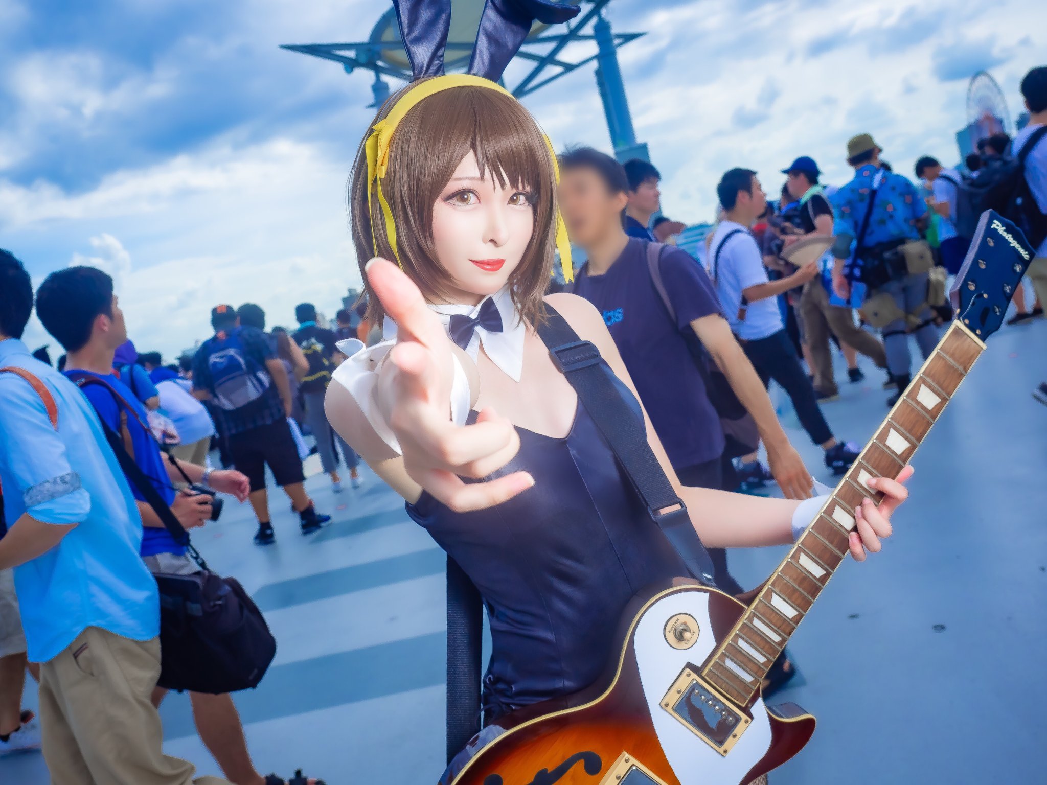 Amazon.co.jp: 涼宮ハルヒの憂鬱 無敵のコスプレ 1000p : おもちゃ