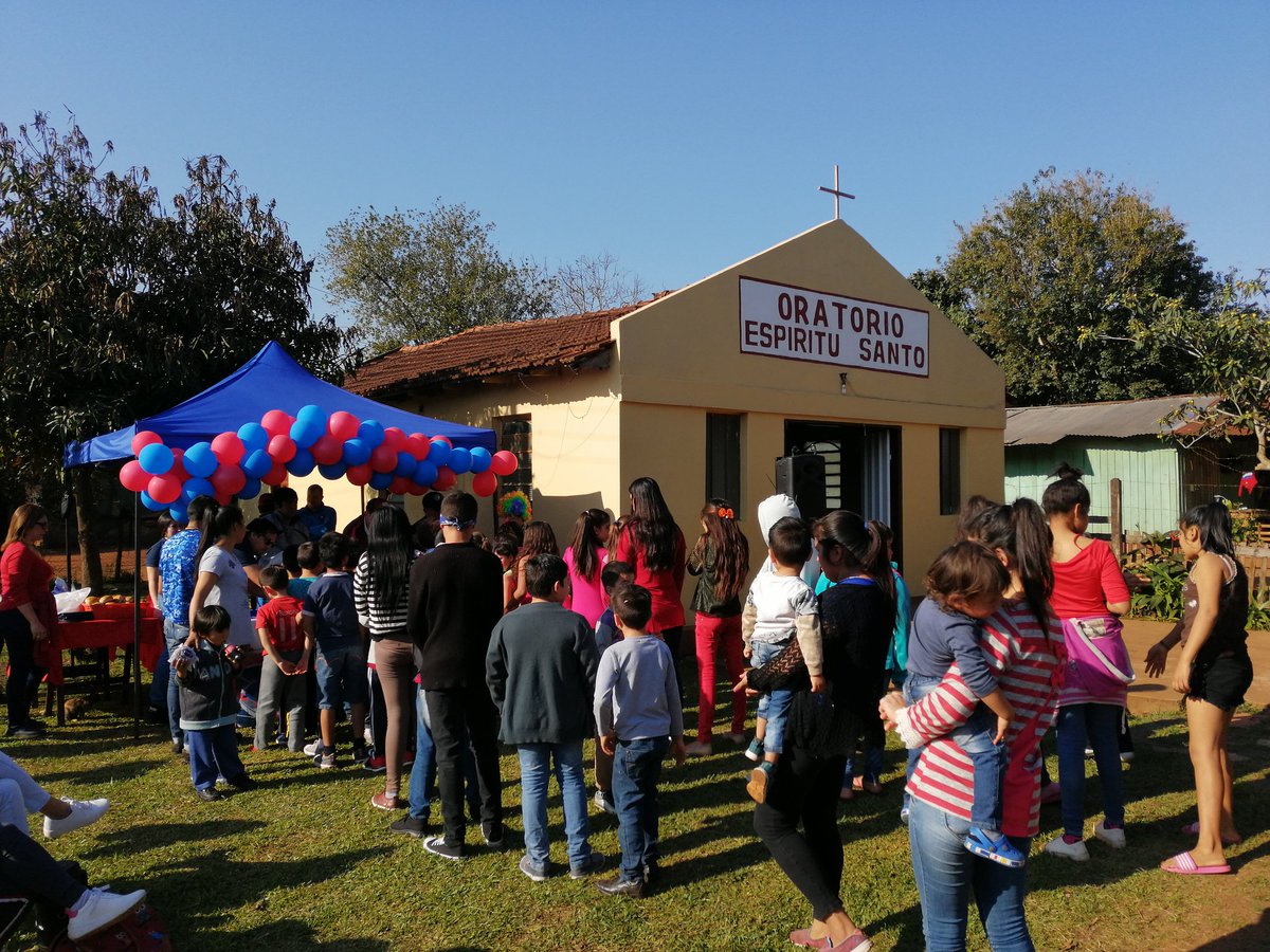 Y así se vivió el Festejo del día del Niño es el Barrio Espiritu Santo con el Comité Cerristas de Itapúa 🔵🔴👏🏼👏🏼
