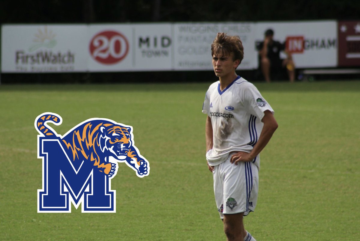 brackett17's tweet photo. I’m super excited to announce that I’m committing to play Division 1 soccer at the University of Memphis. I want to thank God, my family, my coaches, and my friends for helping me get to this point! I can’t wait to be a tiger! #GTG @MemphisMSoccer   @lobosrushsoccer https://t.co/acwZXpMTzS