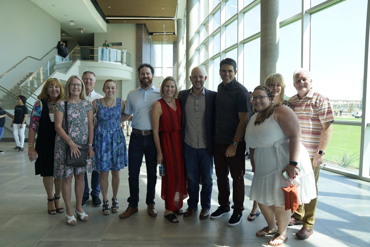 RyanBinkley's tweet photo. I’d like to thank God, our community and the entire @createchurchdal team for making the soft launch of our new church building this past weekend so special.
Looking forward to what the future has in store in our new home!
#CreateChurch #WelcomeHome https://t.co/AqCCrpaCh8