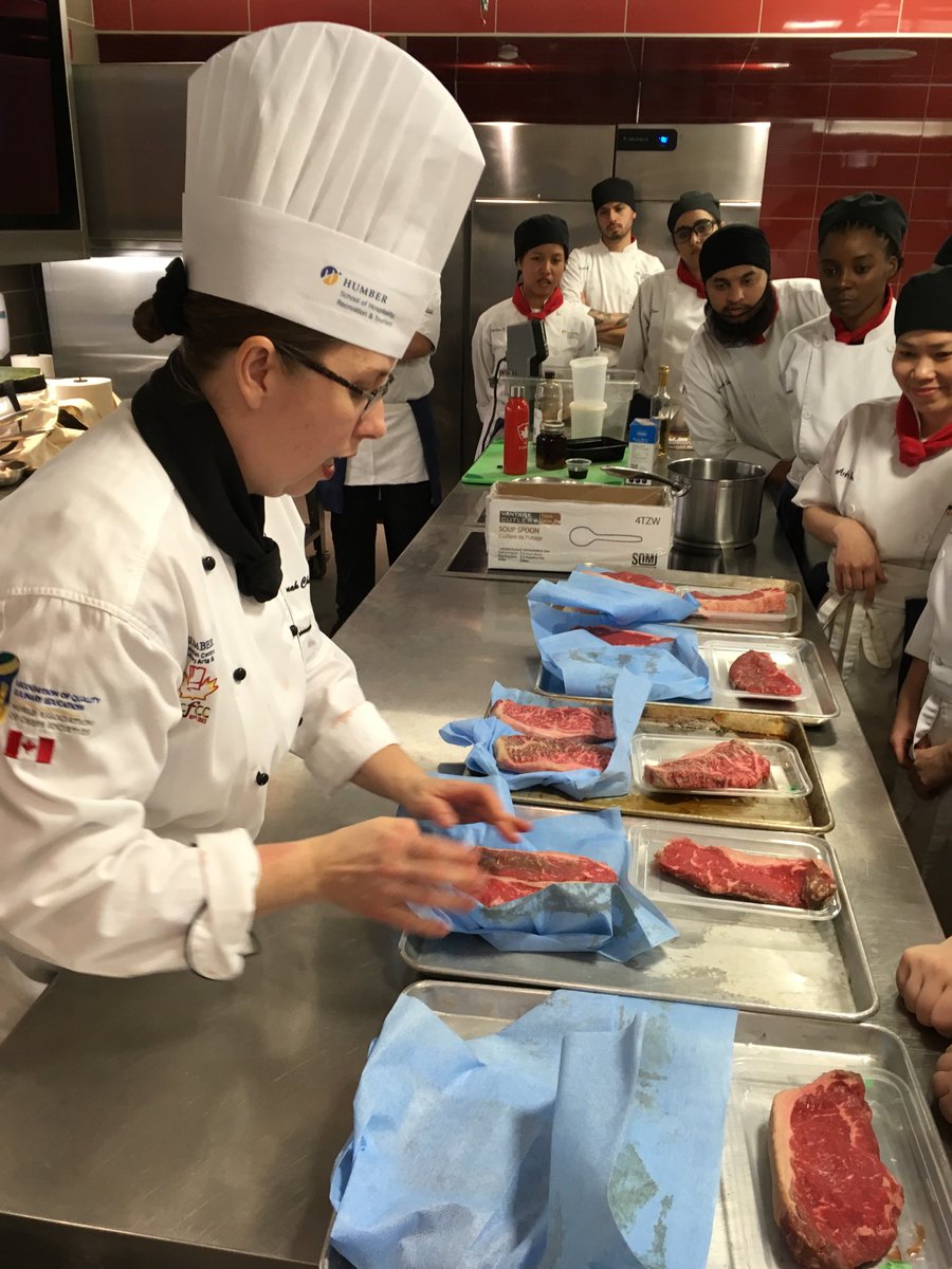 CDNBeefrecipes's tweet photo. Thank you Chef Shonah for making room for Ag in your classroom & tackling the food waste topic too! Gray to coming out to #cbic2019 https://t.co/hghsD17Qjp
