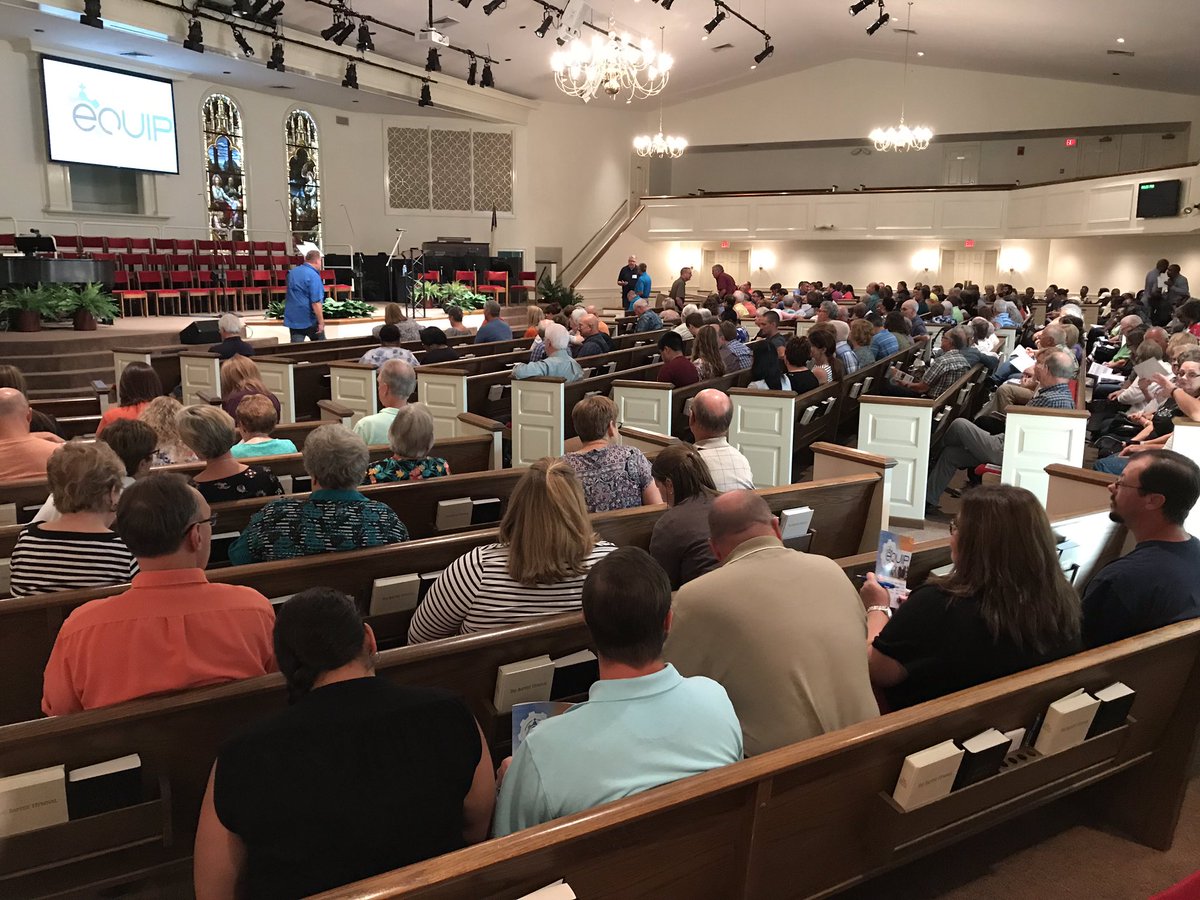 Oasis_Safety's tweet photo. We’re excited to be a part of this tonight! Our CEO will be speaking about church safety and security. Looks like we’ve got a good crowd! #churchsafety #louisville #baptist #kentucky #kbc #equip https://t.co/HBGcHJkpLw
