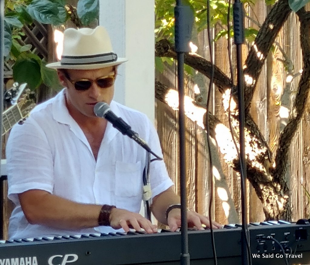 WeSaidGoTravel's tweet photo. Thank you to Chris Palmeri for the fantastic garden #party #concert with @ChrisStills

#VIDEO: https://t.co/Mw4cmC3KT1
#Woodstock in #LosAngeles #singer #songwriter 
#SonofStills #StephenStills 
#CrosbyStillsNash
@CSNofficial #livemusic #travel #yay #grateful https://t.co/fvRjA4xBQG
