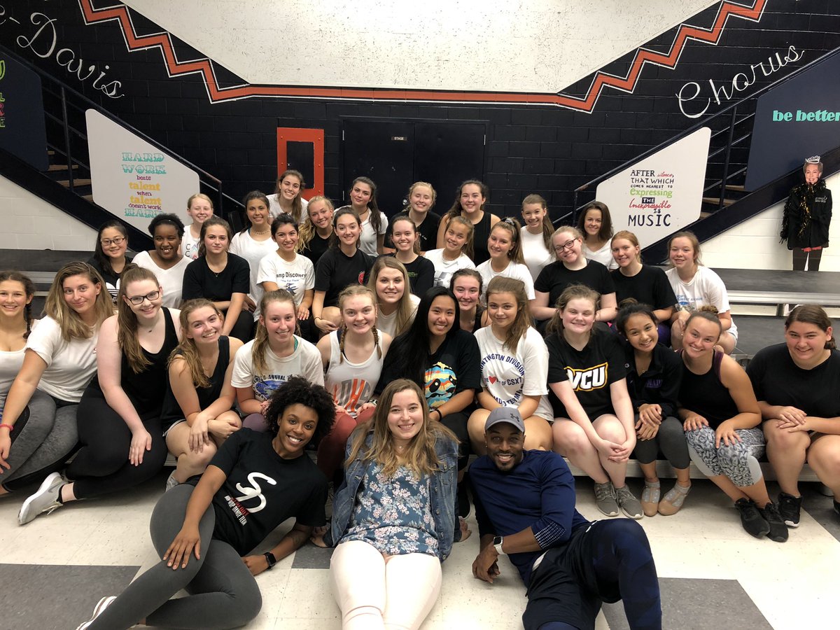 Andddd it’s DONE! We had a great 4 days of dance camp learning and FINISHING our show! Now it’s time to practice practice practice!💃🏼🤩✨