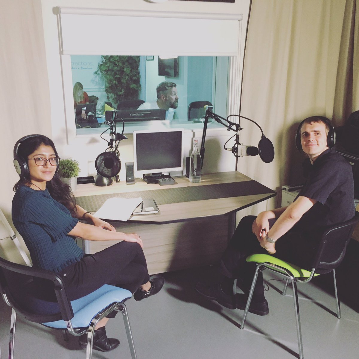 LaraibAttaT's tweet photo. Radio day @escapestudios - my interview was broadcasted on 7 different radio channels including @bbc and @forcesradiobfbs . Reaching out to students and parents to share my story - my journey into VFX. Thanks to all the channels and @escapestudios https://t.co/gk1Bf1lGy3