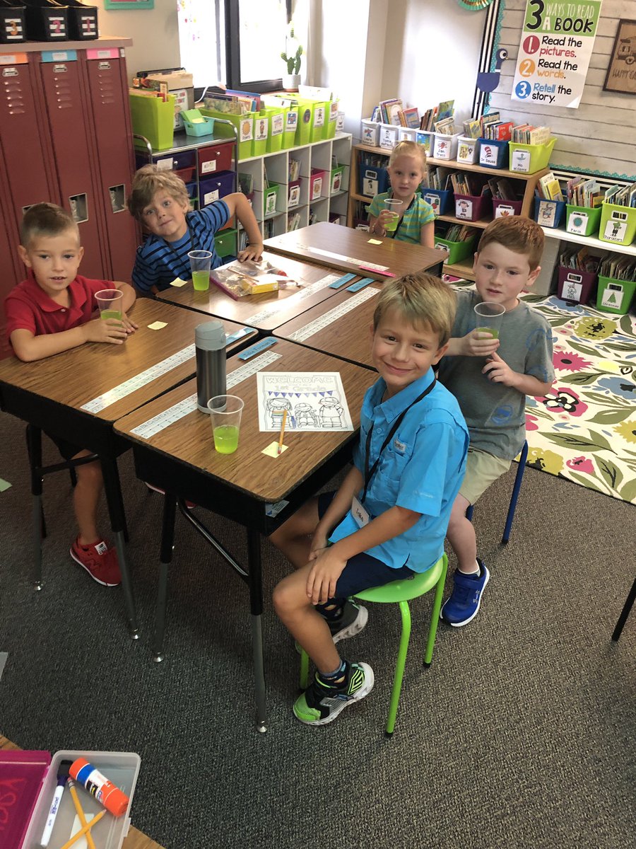 Cotton1st's tweet photo. First day of first grade for these babes and the jitters are G-O-N-E!  #storyofmason https://t.co/0KzMRxLQmK