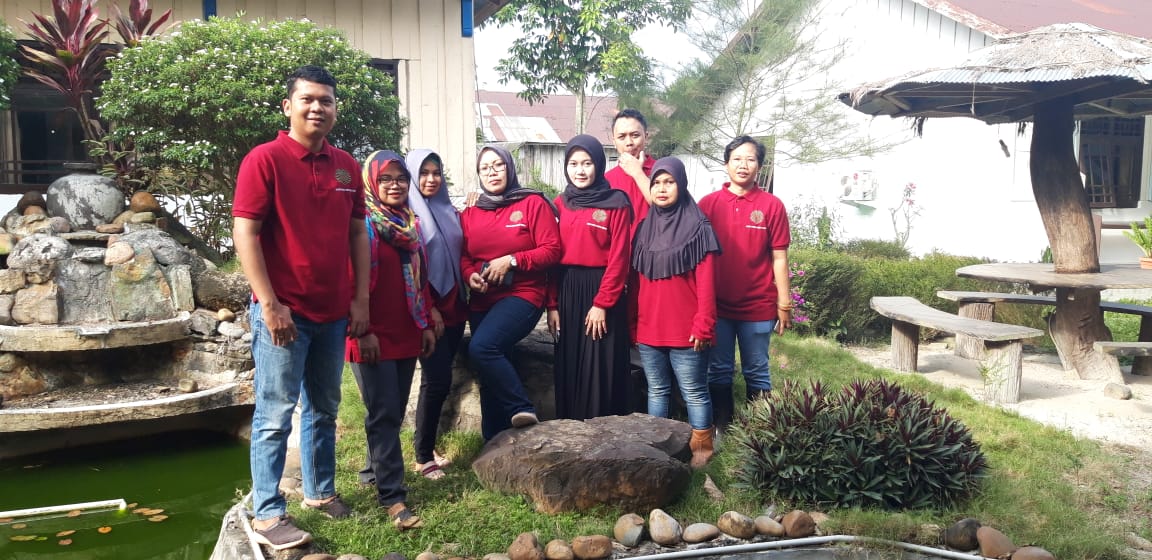 HelianaYesi's tweet photo. Merah marun team RDE https://t.co/gPooTHnv5r