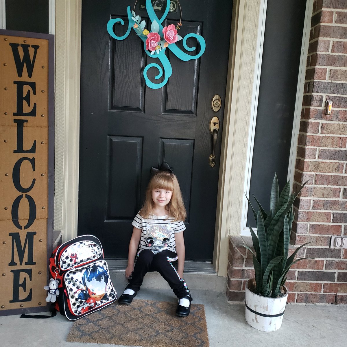 My baby went to kinder ❤️❤️❤️😭💋