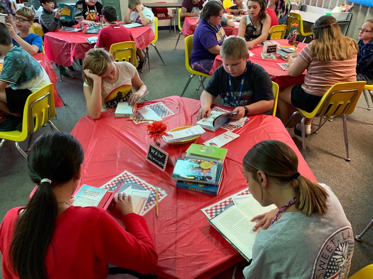 ArkCitySchools's tweet photo. This 6th gr reading class enjoyed a "book tasting"!
At cafe tables featuring diff book genres, students sampled a variety by reading each book's summary. Ss then created a "menu" of their fav titles to choose from this semester.
@ArkCityMiddle
#ArkCityPROUD
#ACback2school https://t.co/OGAzKgaGFX