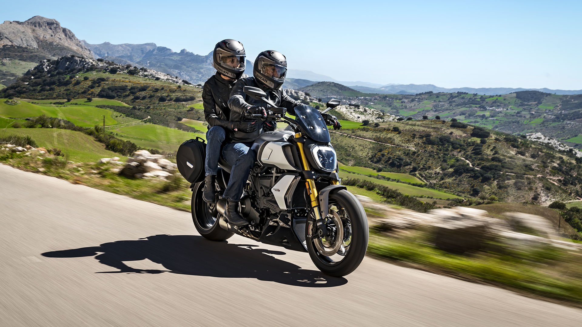 Ducati diavel passenger sale backrest