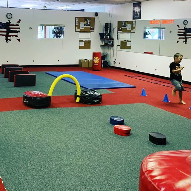 highkicktkd's tweet photo. Everyone's fav... the #obstaclecourse . .
.
See everyone tomorrow for movie day & games! 💥🥋💥 .
.
.
#taekwondo #tkd #fitness #karate #martialarts #fitkids #activekids #highkick #kids #confidence
#martialartslife #healthy #selfdefense #creative #thursdaymotivation #tkdboy #t… https://t.co/5LBjbSW7fc