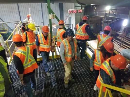 ItTakesAForest's tweet photo. As part of our tour we are visiting @EACOMTimberCo's modern sawmill with architects, engineers & municipal dignitaries. #sawmill #architects #engineers #buildwithwood #woodisgood #ItTakesAForest #milltour @rayonier https://t.co/fgefXD9LFV
